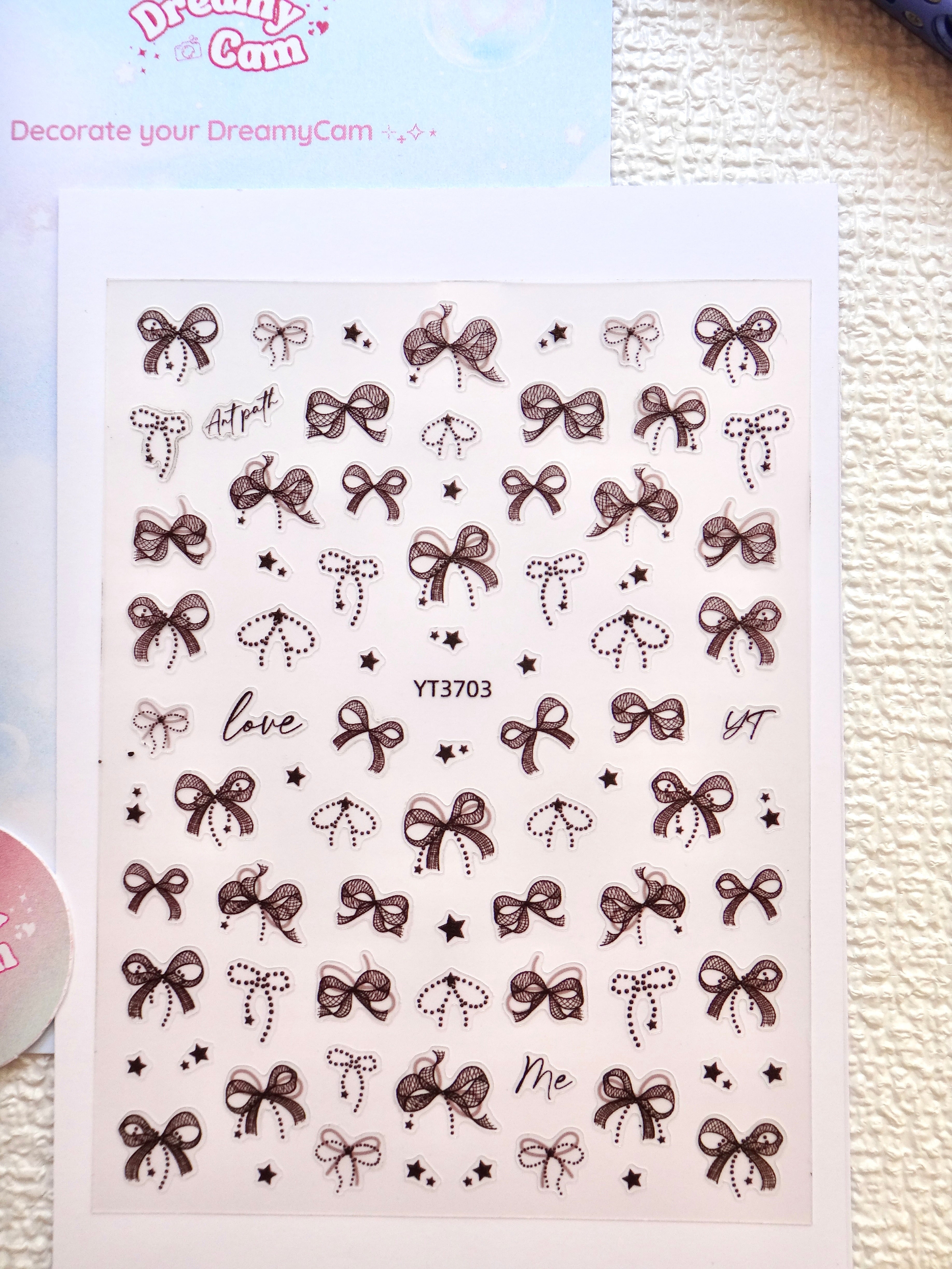 5D Camera Stickers – Bow & Hearts - Black Sparkle Bow