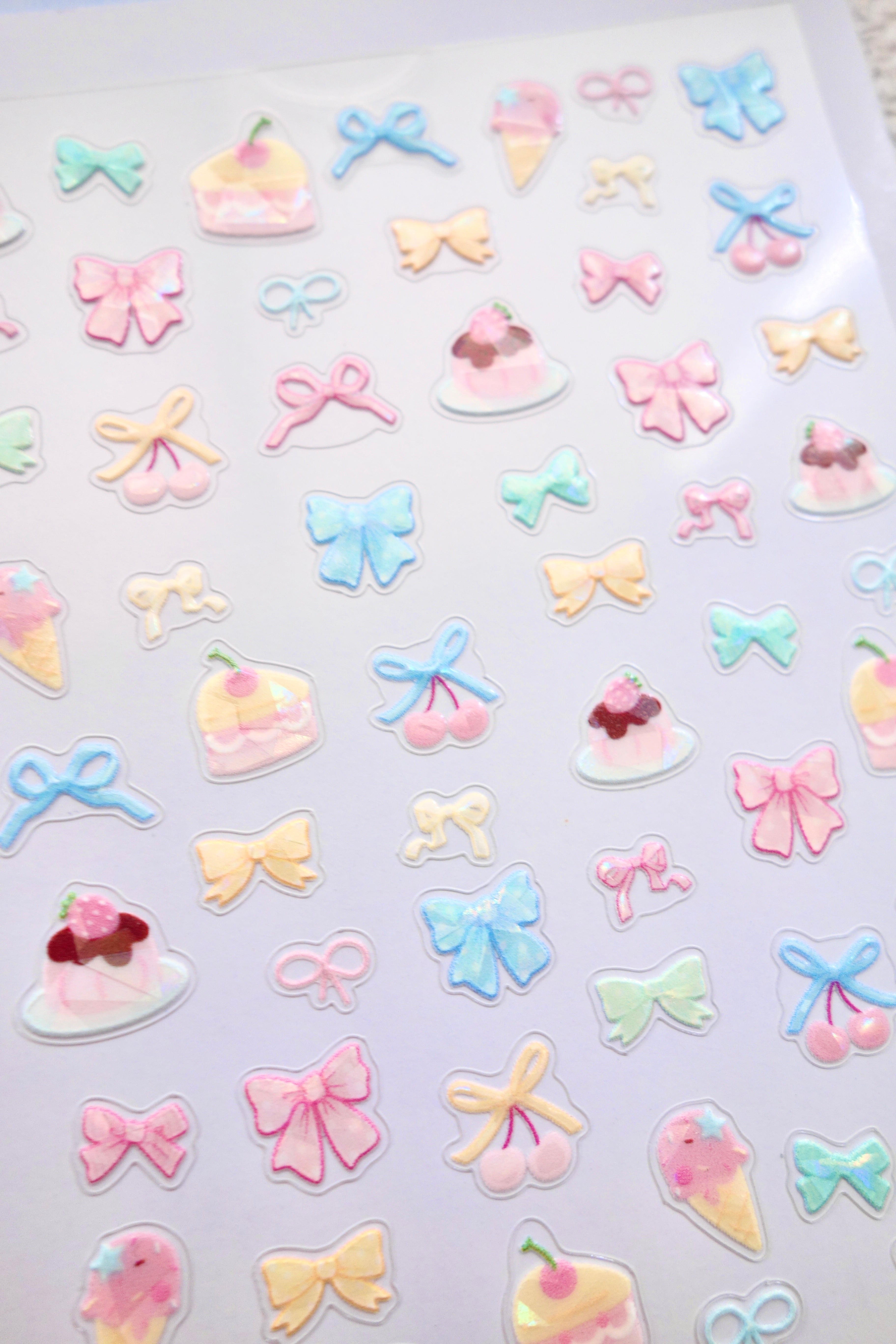 5D Camera Stickers – Bow & Hearts - Bow Cake