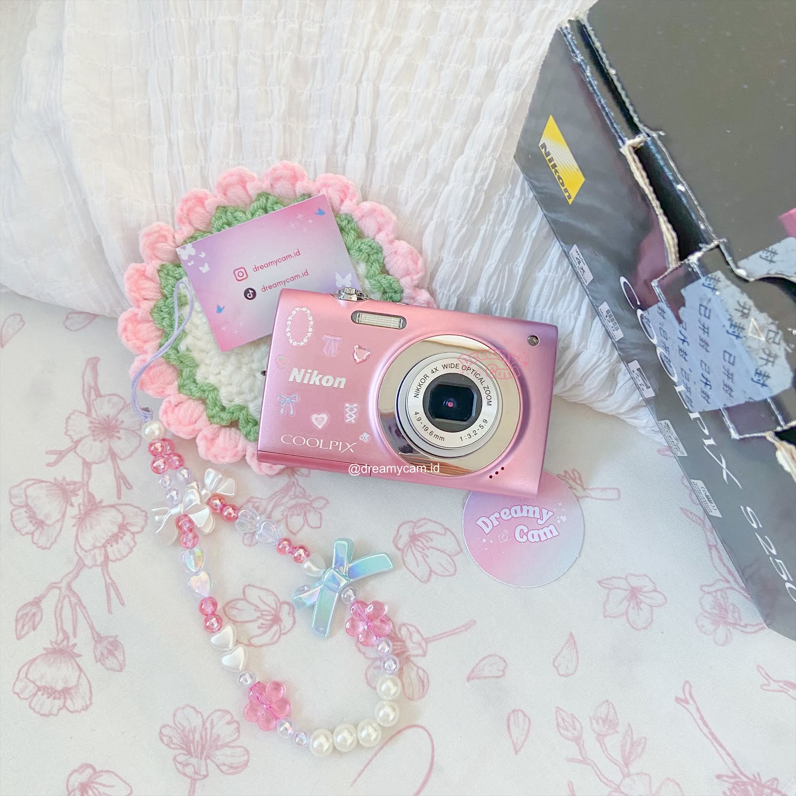 Nikon Coolpix S2500 in pink | Digital Camera CCD Digicam