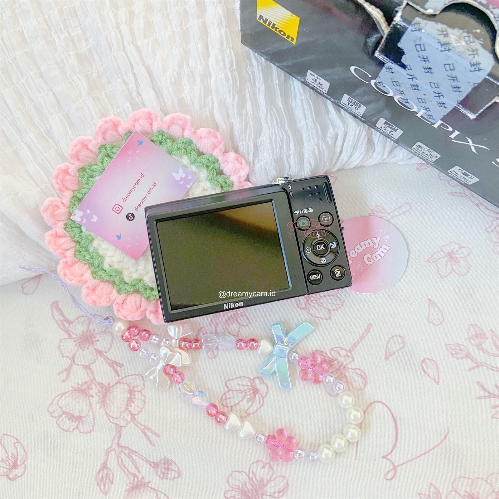 Nikon Coolpix S2500 in pink | Digital Camera CCD Digicam