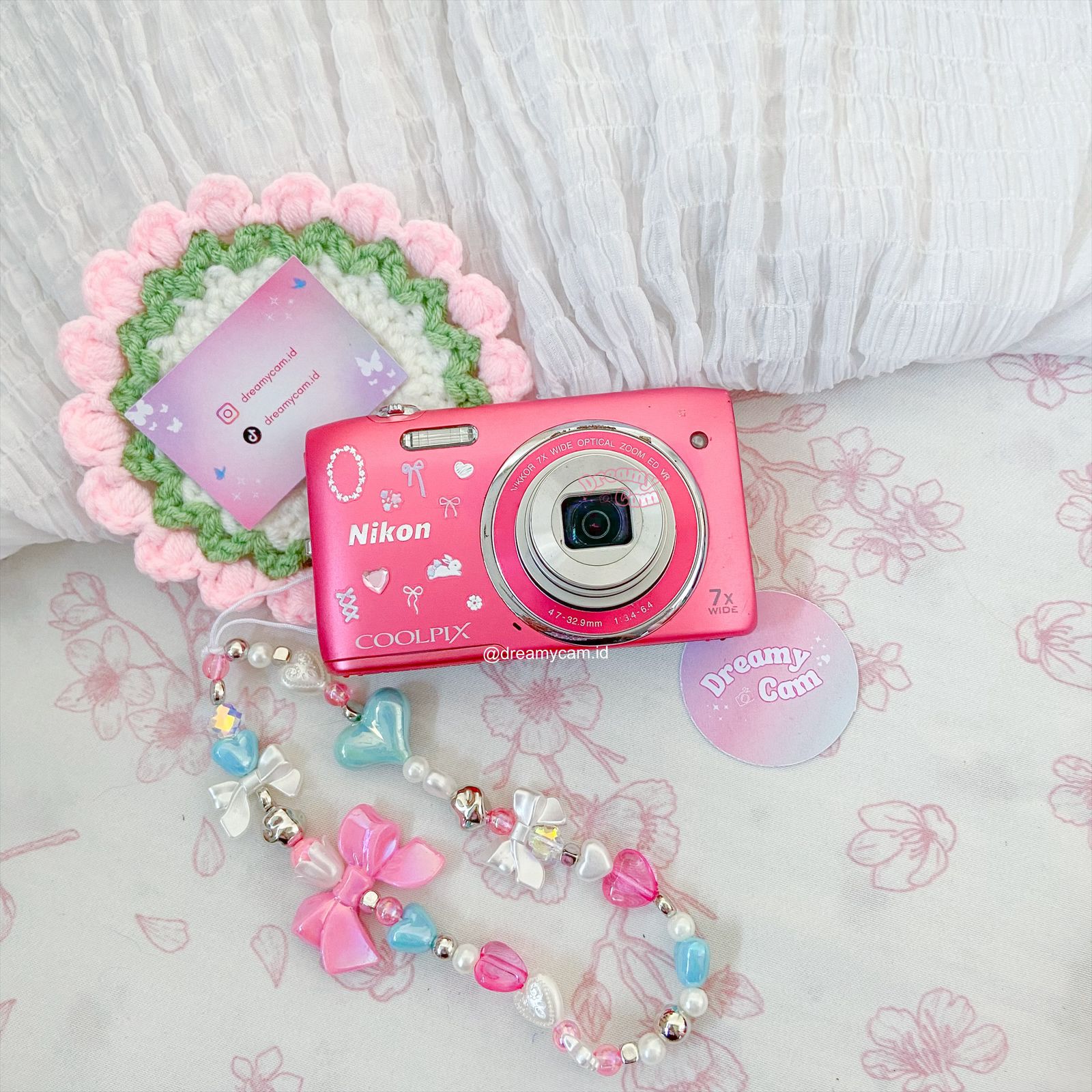 Nikon Coolpix S3500 in pink | Digital Camera CCD Digicam