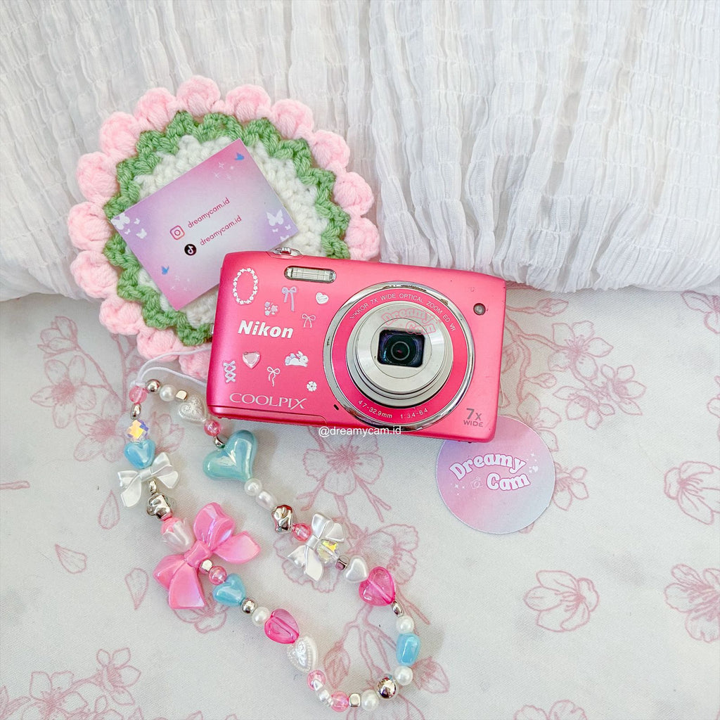 Nikon Coolpix S3500 in pink | Digital Camera CCD Digicam