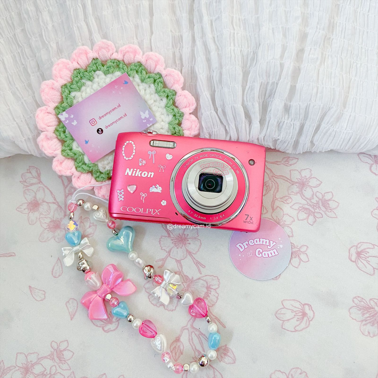 Nikon Coolpix S3500 in pink | Digital Camera CCD Digicam
