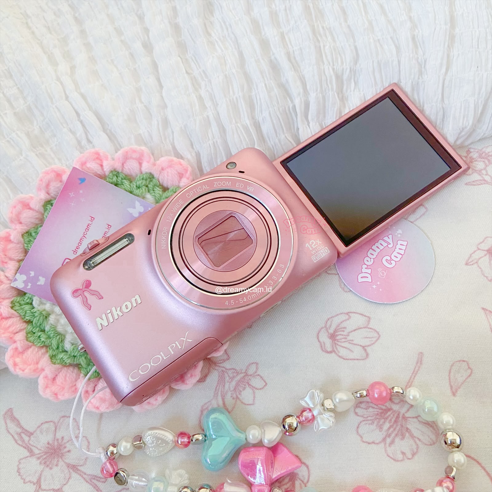 Nikon Coolpix S6600 (flip screen + wifi) in pink  | Digital Camera CCD Digicam