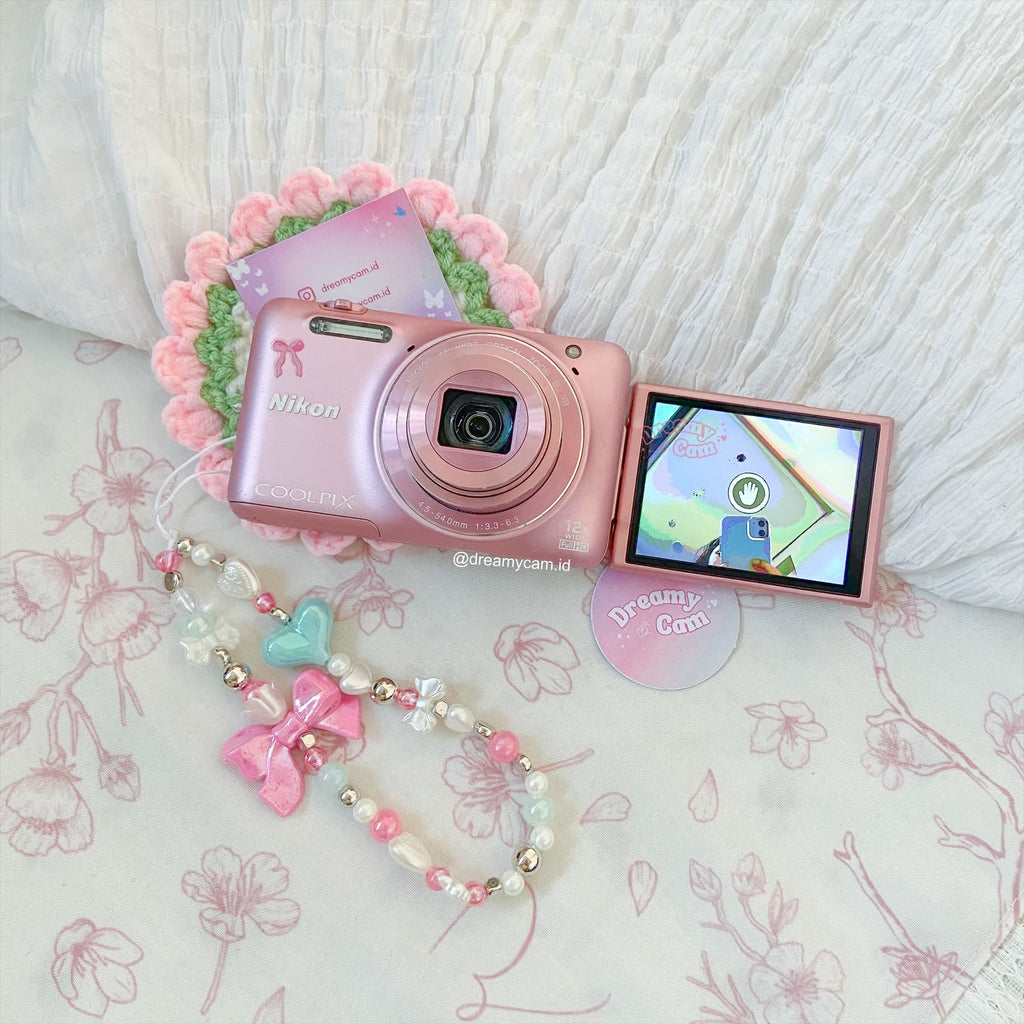 Nikon Coolpix S6600 (flip screen + wifi) in pink  | Digital Camera CCD Digicam