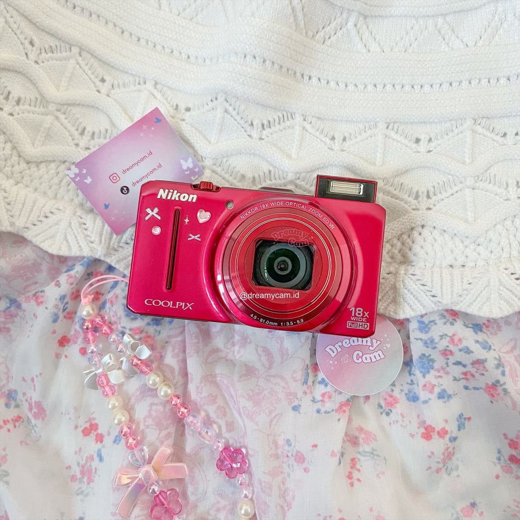 Nikon Coolpix S9300 Red Popped Up Flash | Digital Camera CCD Digicam