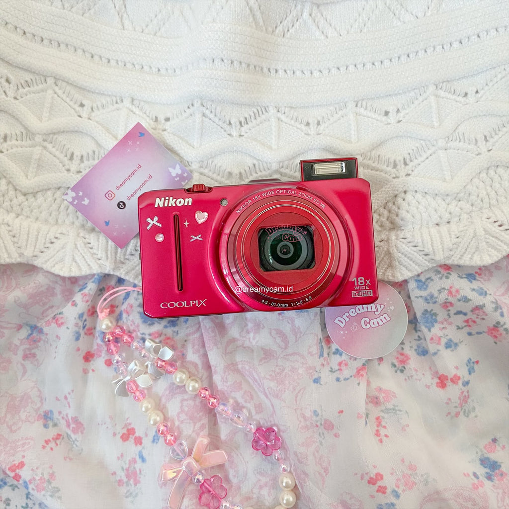 Nikon Coolpix S9300 Red Popped Up Flash | Digital Camera CCD Digicam