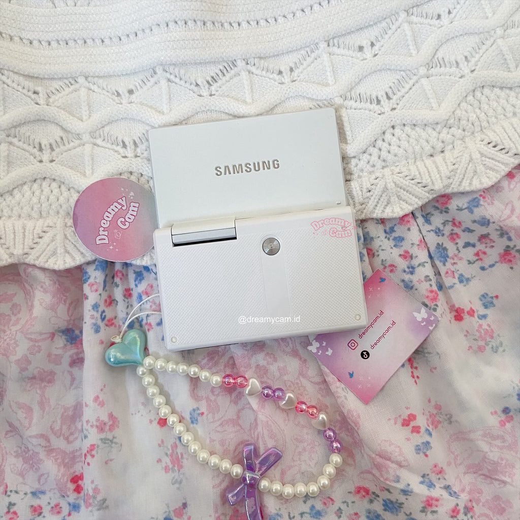 Samsung MV800 White Flip Camera | Digital Camera CCD Digicam