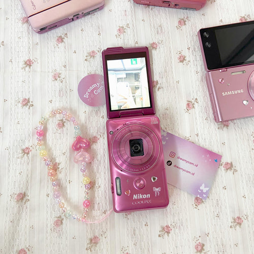 Nikon Coolpix S6900 (flip screen + wifi)