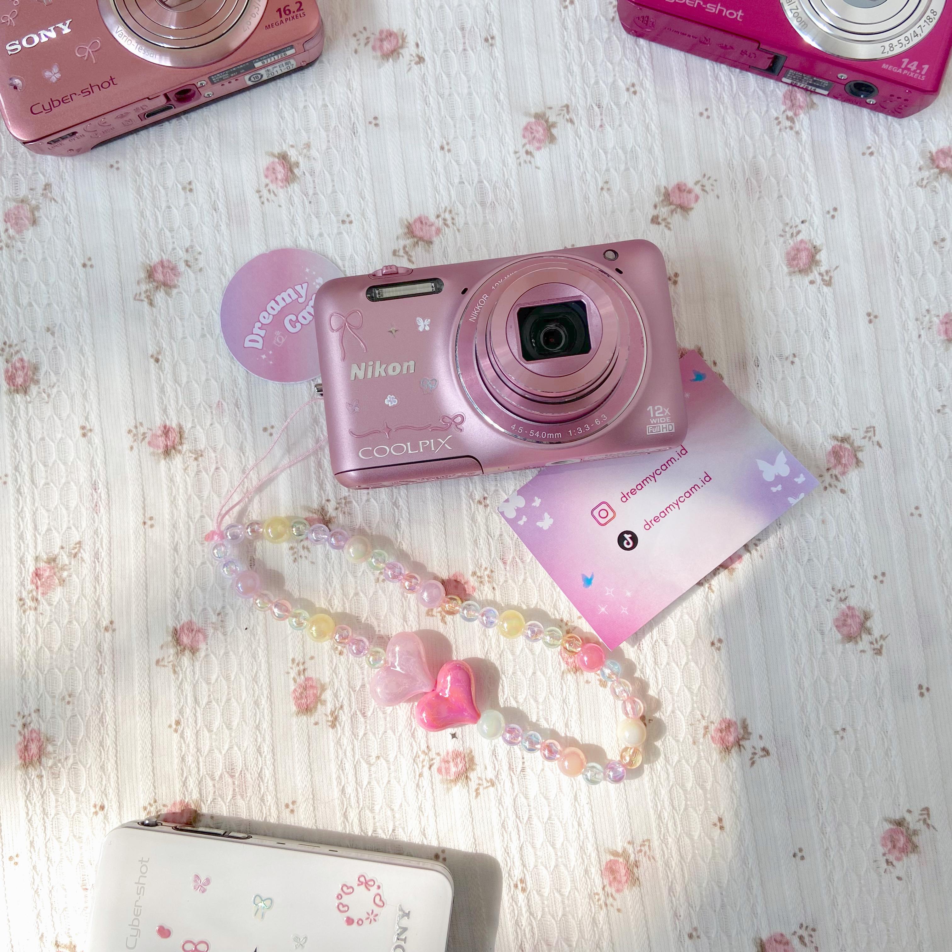 Nikon Coolpix S6600 (flip screen + wifi)
