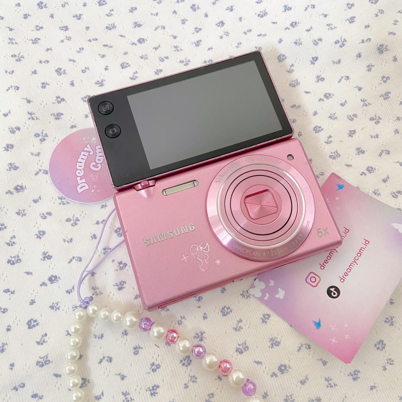 Samsung MV800 (flip screen)