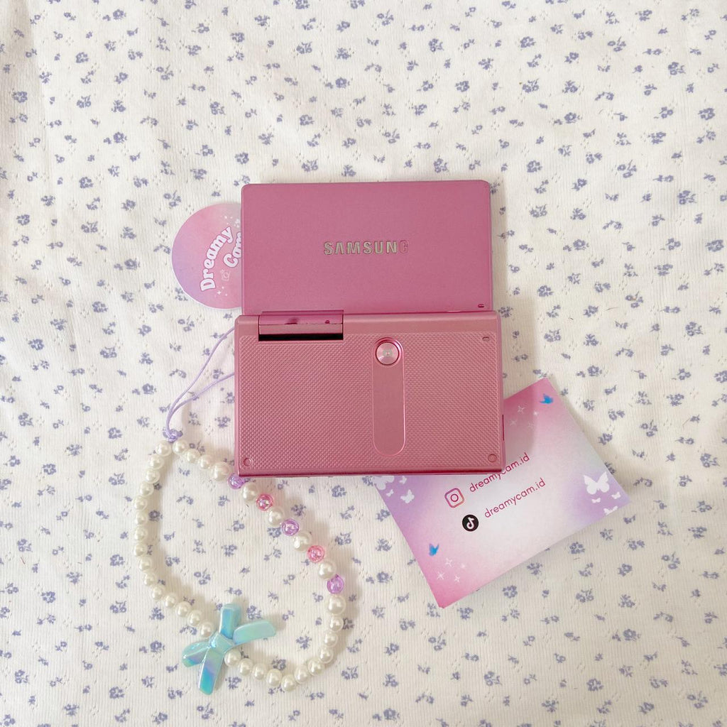 Samsung MV800 (flip screen)