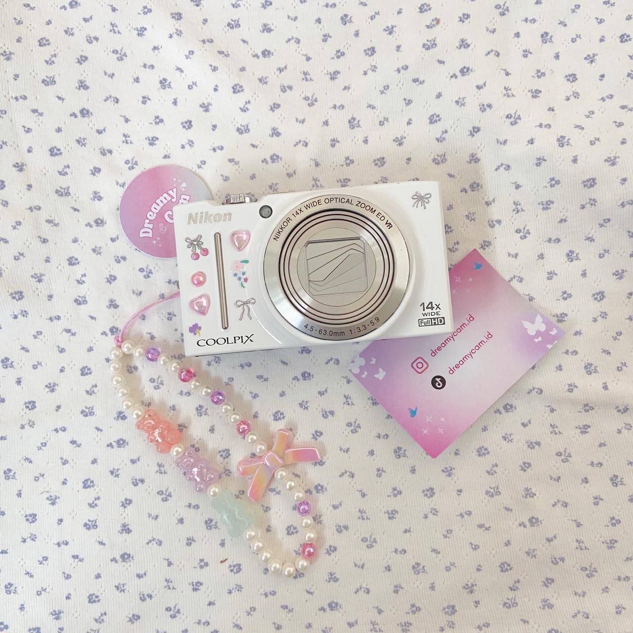 Nikon Coolpix S8200 (pop up flash)