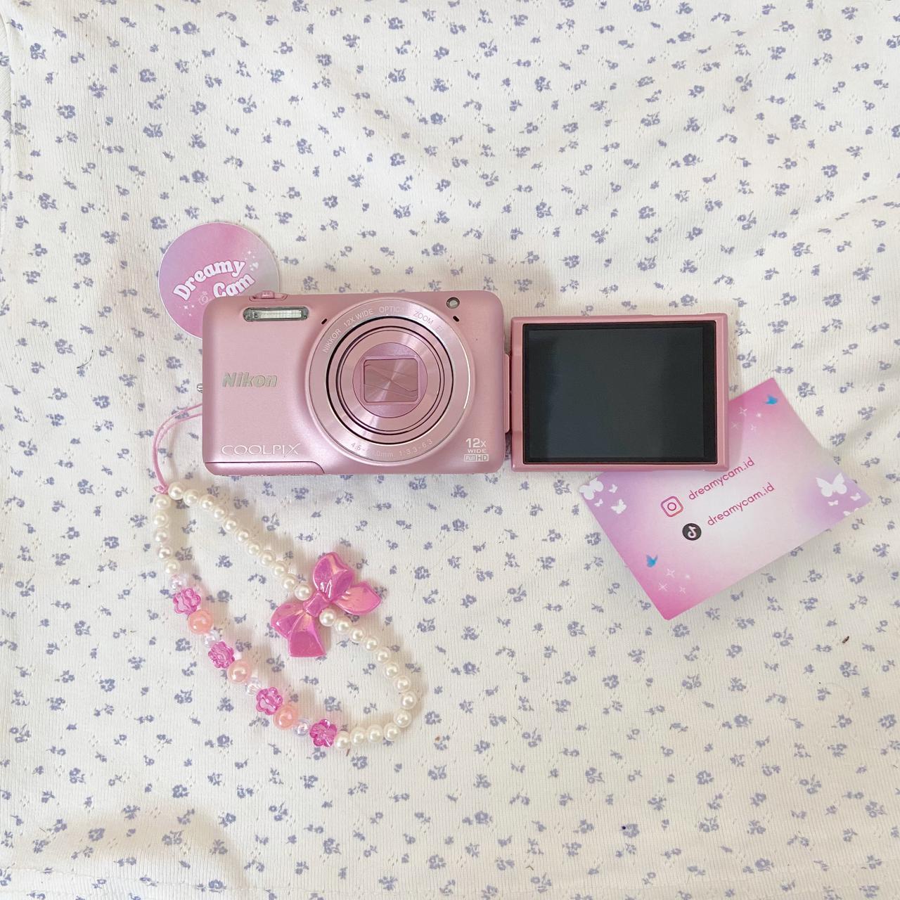 Nikon Coolpix S6600 (flip screen + wifi)