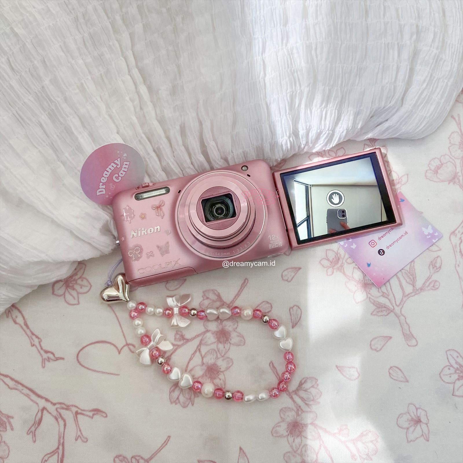 Nikon Coolpix S6600 (flip screen + wifi) | Digital Camera CCD Digicam