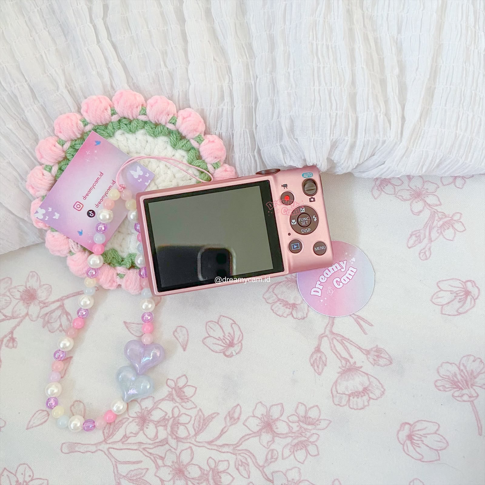 Canon Ixus 132 in pink | Digital Camera CCD Digicam