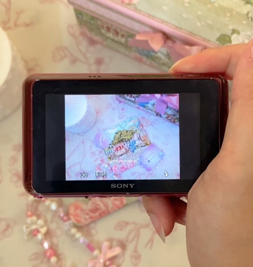 Sony Cybershot T99 in pink | Digital Camera CCD Digicam