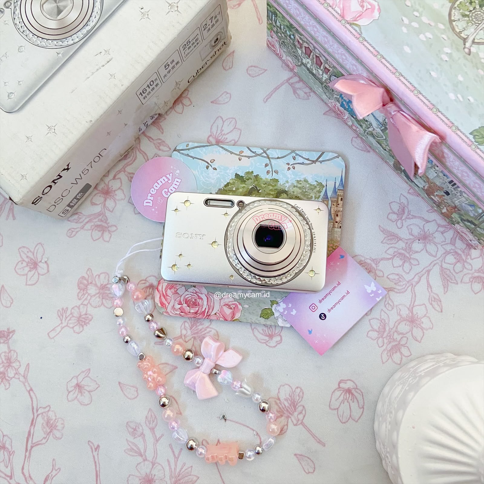 Sony Cybershot W570D (special edition) in silver bejeweled | Digital Camera CCD Digicam