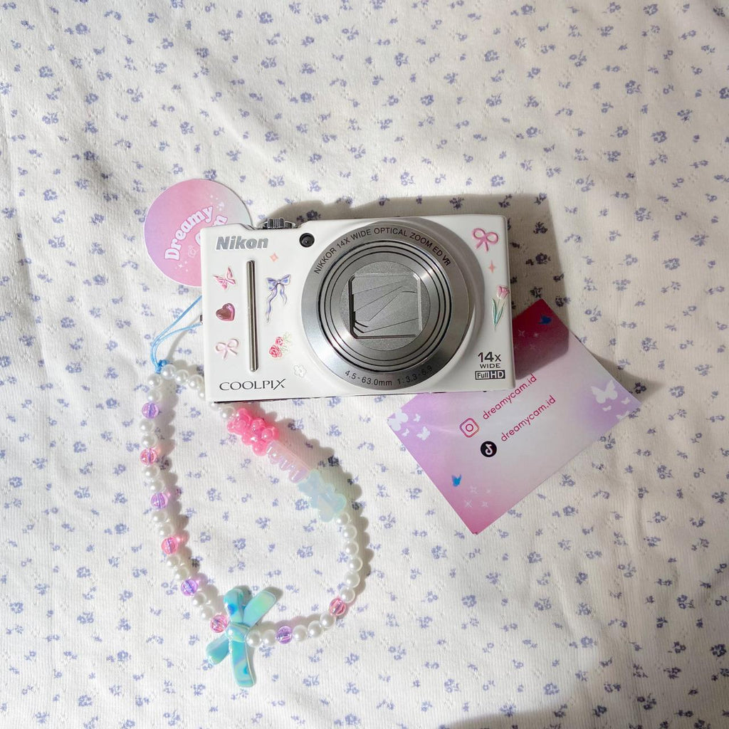 Nikon Coolpix S8200 (pop up flash)