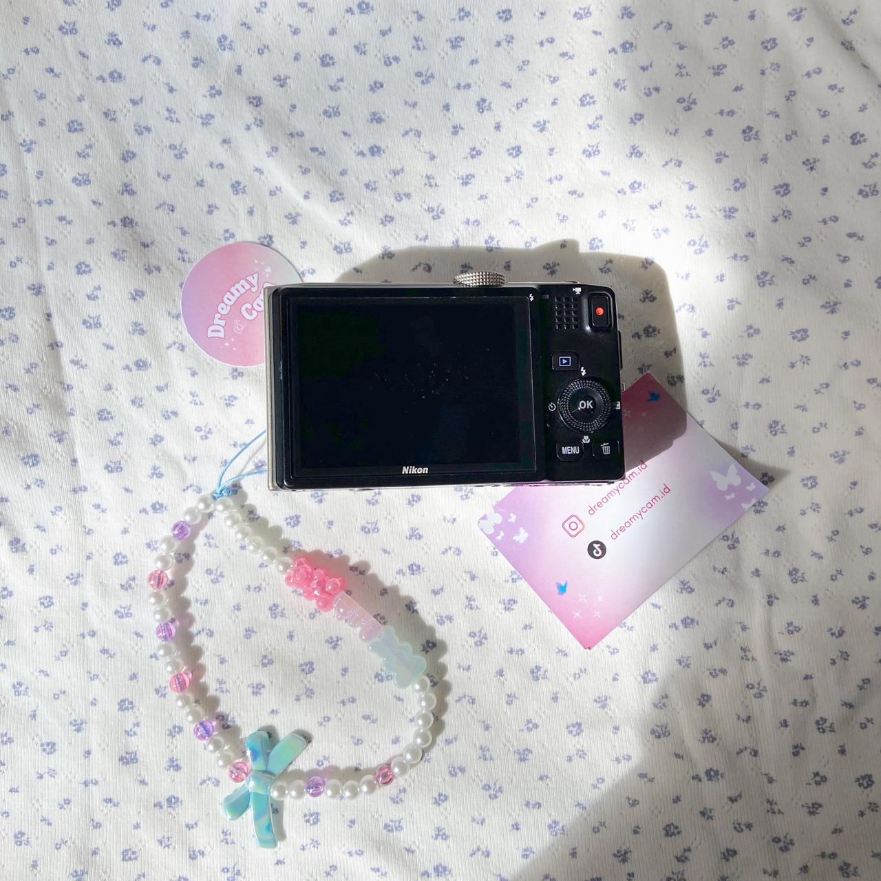 Nikon Coolpix S8200 (pop up flash)