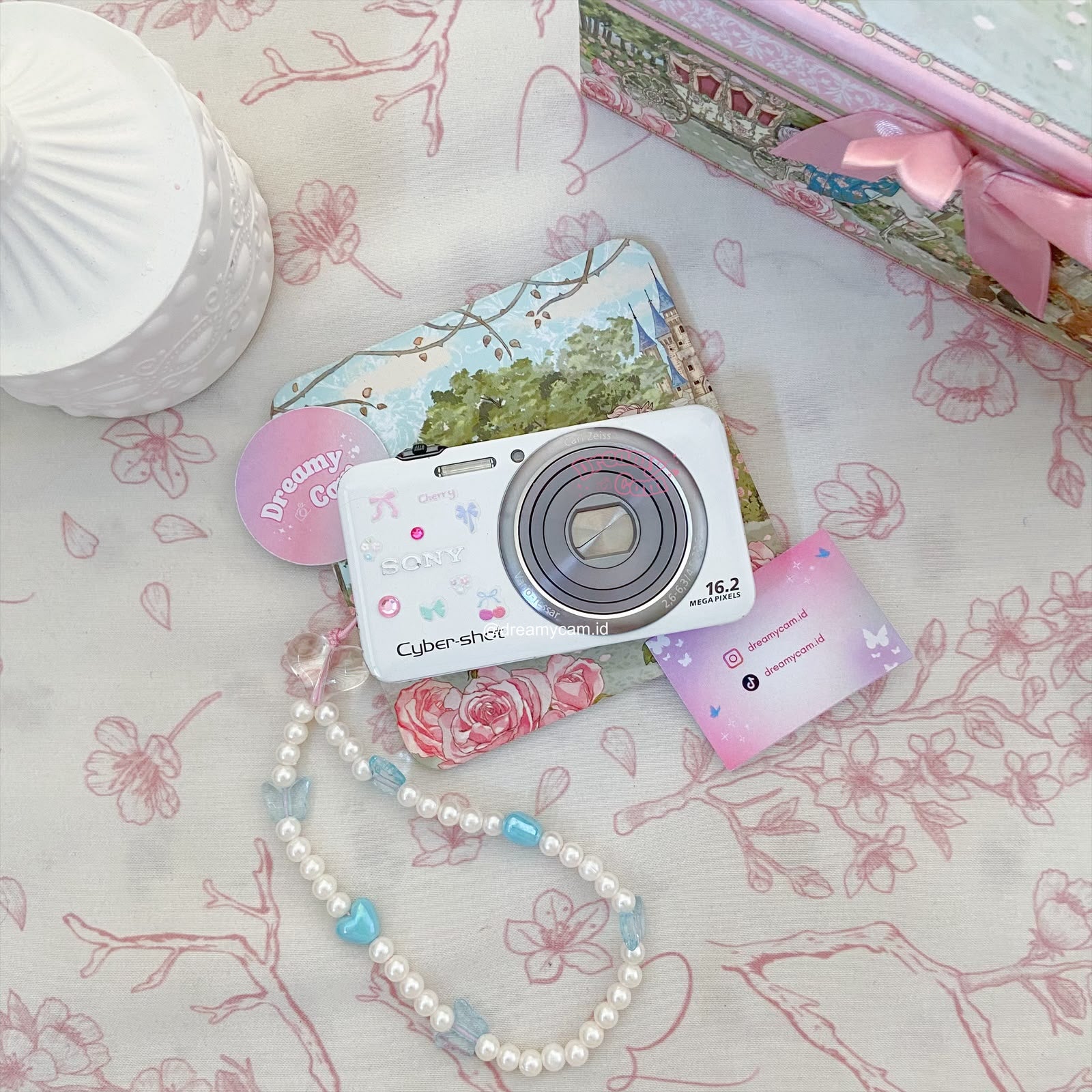 Sony Cybershot WX7 in white | Digital Camera CCD Digicam
