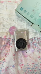 Canon Ixy Digital 25 IS / PowerShot SD770 IS Digital ELPH / IXUS 85 IS in Gray | Digital Camera CCD Digicam