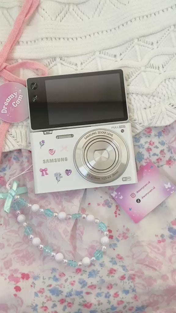 Samsung MV900F Flip Digital Camera in White | CCD Digicam