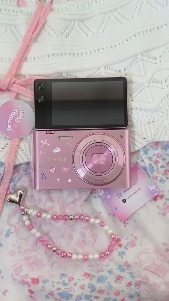 Samsung MV900F Wifi Flip Digital Camera in Pink | CCD Digicam